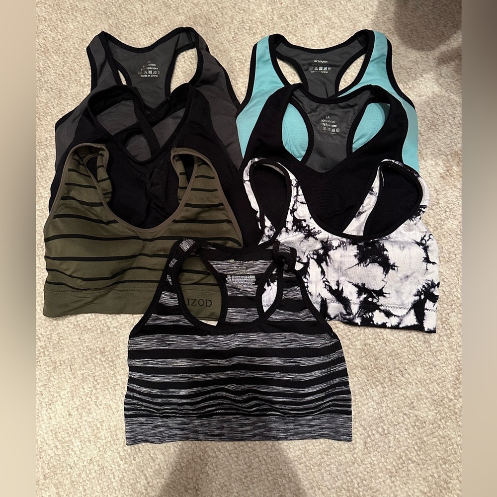 Medium sports bras